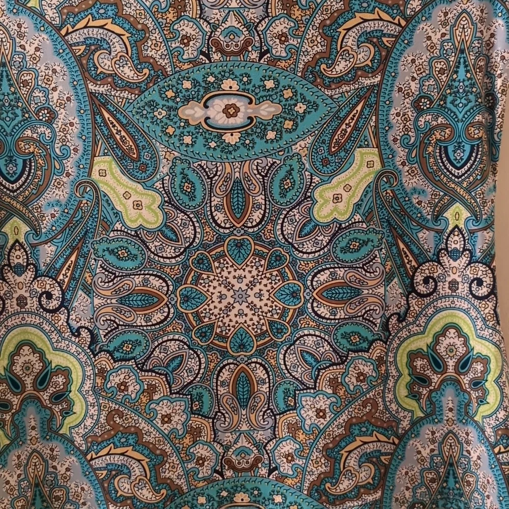 Colorfully designed blouse - Picture 7 of 8